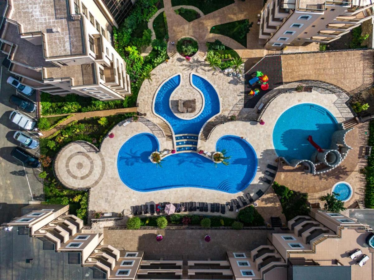 スヴェティ・ヴラス Millennium II Family Paradiseアパートホテル エクステリア 写真